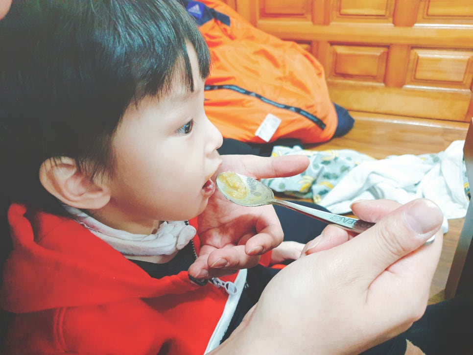 Jeju Travel with a 16-Month-Old: Doduhenyeo's House, Abalone Cold Soup, Sashimi Rice Bowl, and Abalone Porridge - Day 1 photo 15