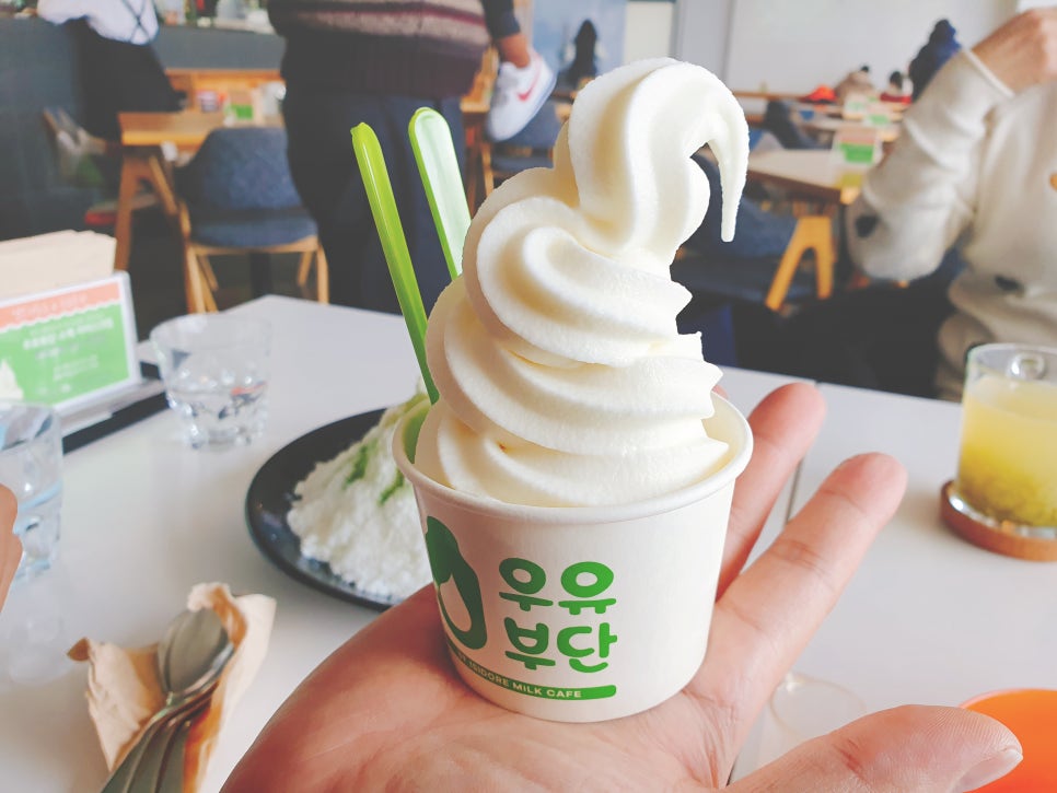 Jeju Trip with 16-Month-Old: Neulmoree Cafe, Hallasan Shaved Ice, Jeju Jeerum Rice Cake Pancakes, Young Mandarin Tea, Wobbly Ice Cream, Day 1 photo 18