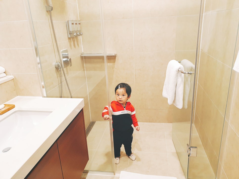 Jeju Trip with a 16-Month-Old Baby / Somerset Jeju Shinhwa World / Day 1 photo 27