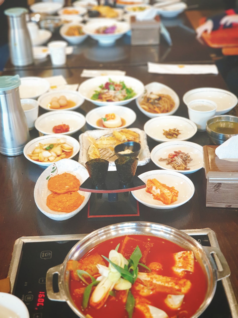 Jeju Travel with a 16-Month-Old Baby: Day 2 at Chunshim's House - Grilled and Braised Hairtail near Shinwa World photo 14
