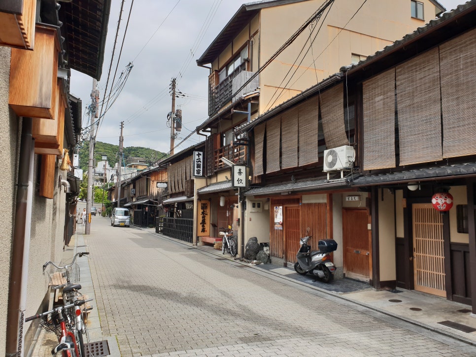 Kyoto Travel + Kiyomizu-dera + Gyukatsu photo 15