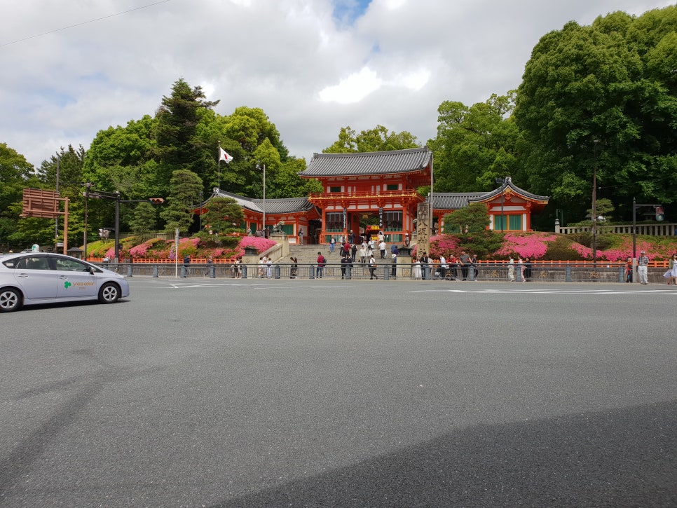 Kyoto Travel + Kiyomizu-dera + Gyukatsu photo 16