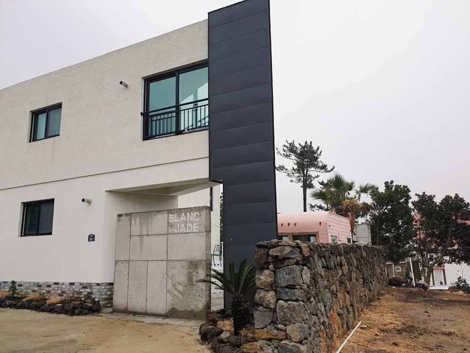 Winter Swimming with a 16-Month-Old: Jeju Island Trip and Seogwipo Villa with Heated Pool photo 3