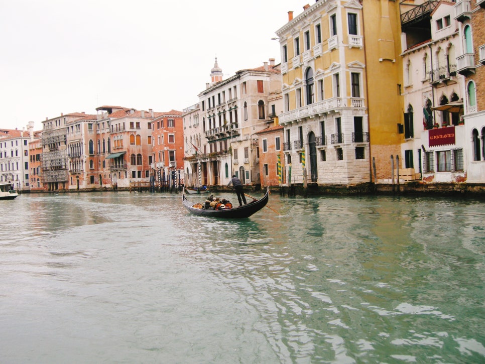 Venice on a Cloudy Day photo 9