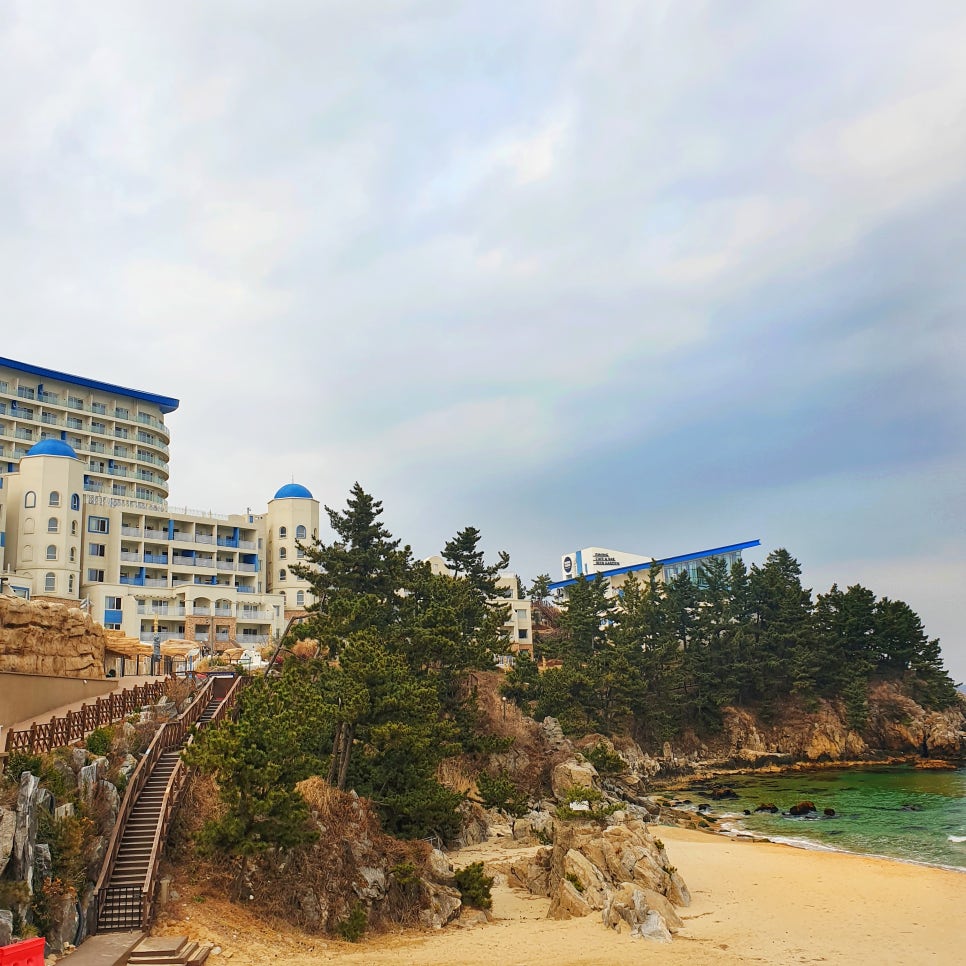 Winter Travel in Samcheok: Samcheok Sol Beach photo 16