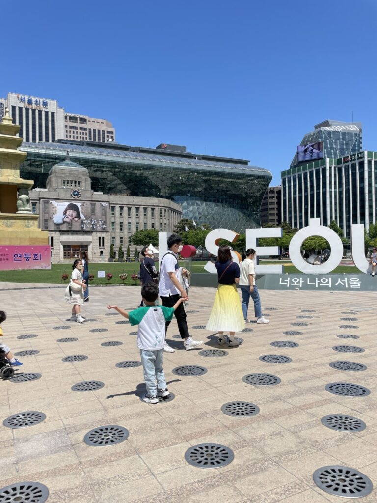 Children's Day Seoul Tour: City Hall Plaza, Deoksugung Palace, Doldam Kong Banana Crepe, City Tour Bus