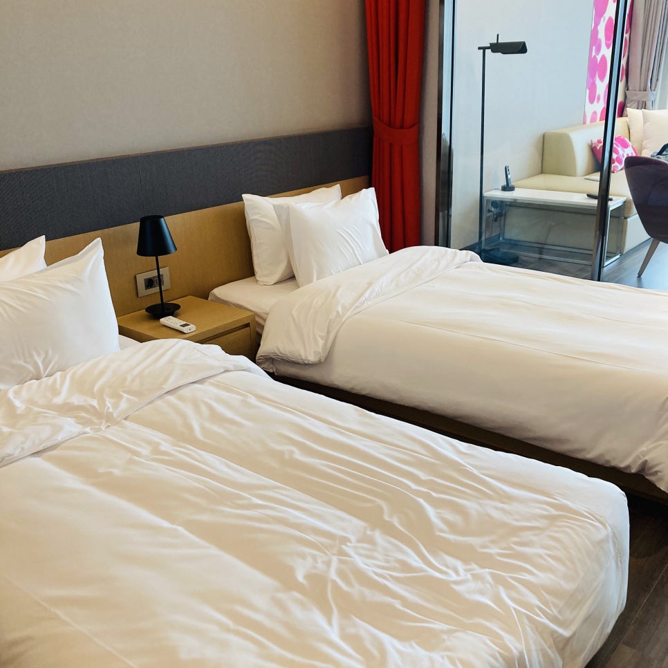 Hanwha Resort Yeosu: Family Ocean View Junior Suite Hotel with Pool in Yeosu Travel Guide photo 5