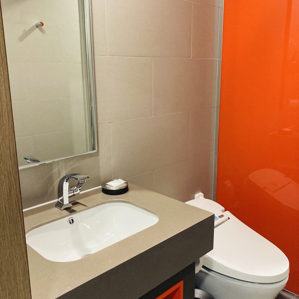 Hanwha Resort Yeosu: Family Ocean View Junior Suite Hotel with Pool in Yeosu Travel Guide photo 9