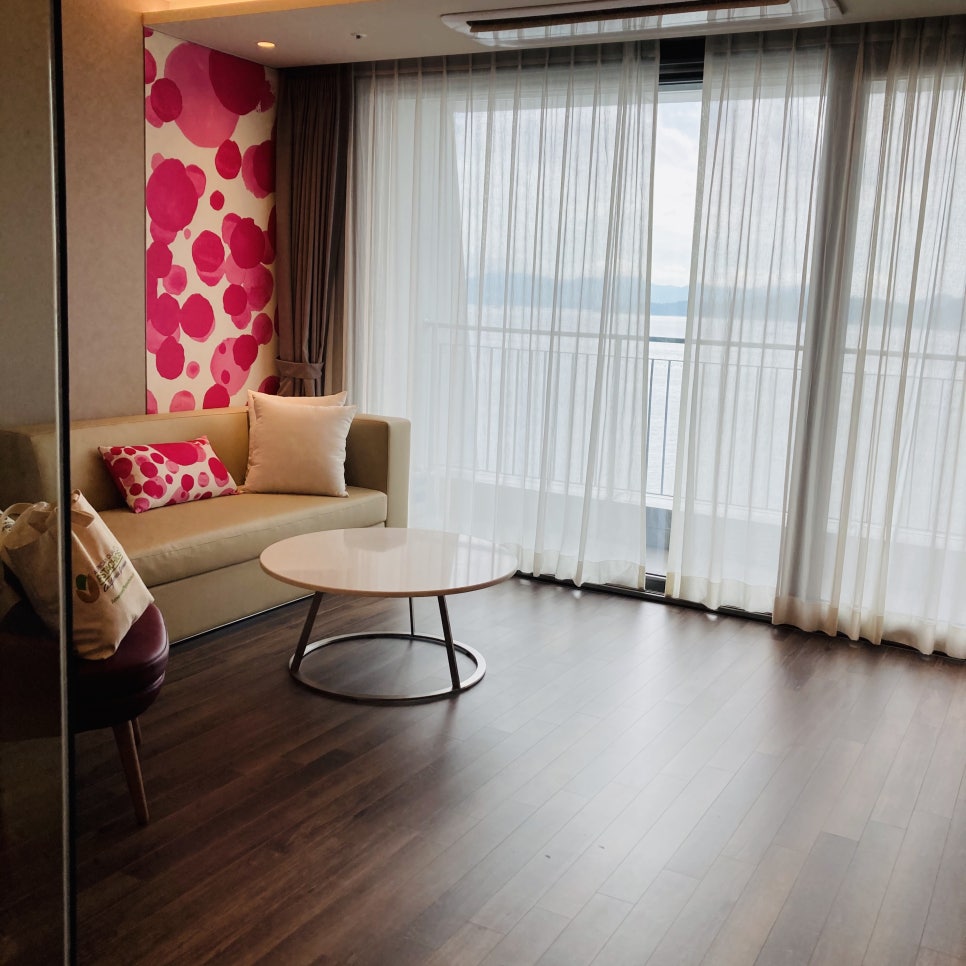 Hanwha Resort Yeosu: Family Ocean View Junior Suite Hotel with Pool in Yeosu Travel Guide photo 12