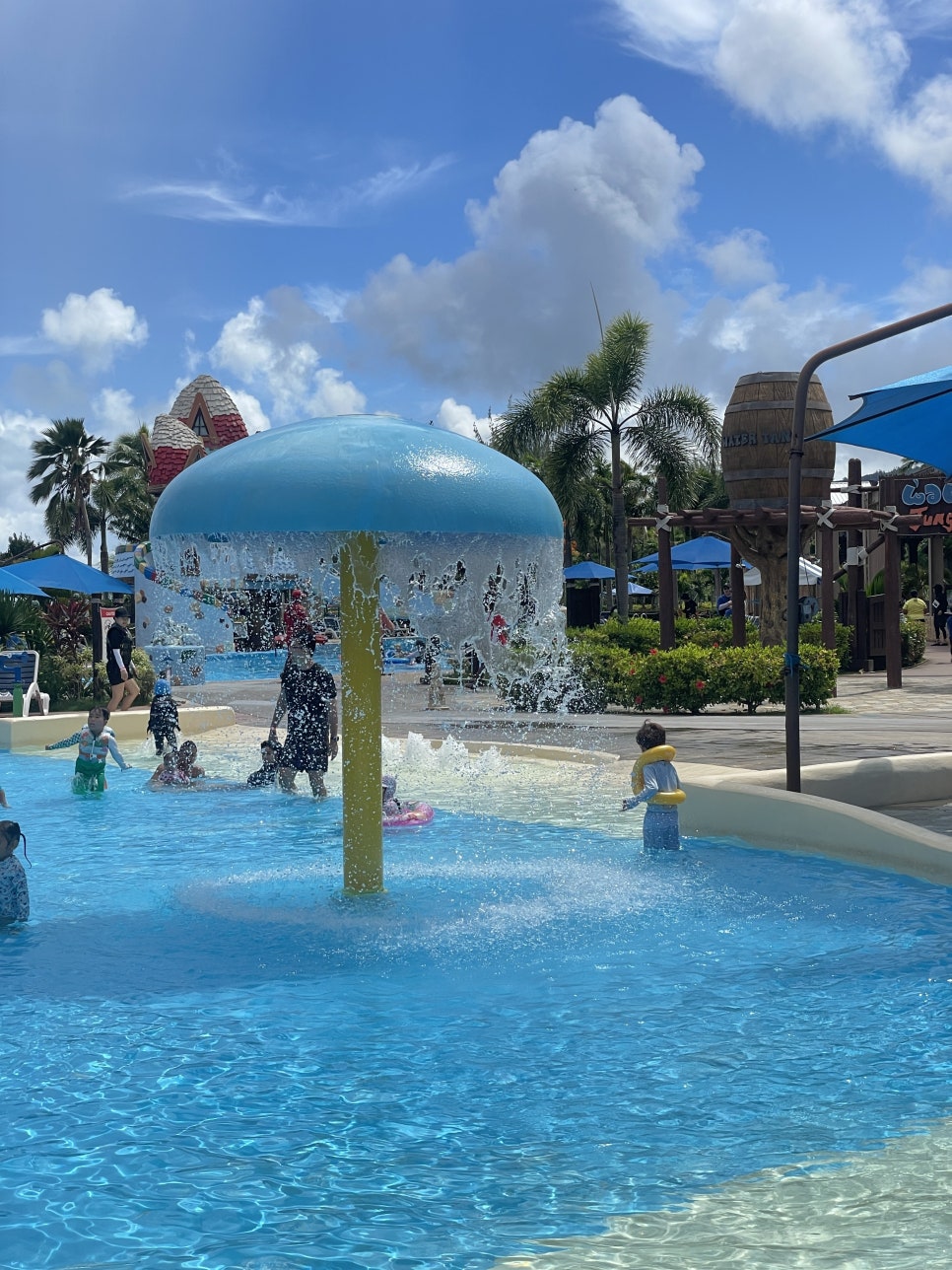 Saipan Family Vacation at Saipan World Resort: Daily Water Park Adventures (Introducing World Resort Jungle Wave) photo 8