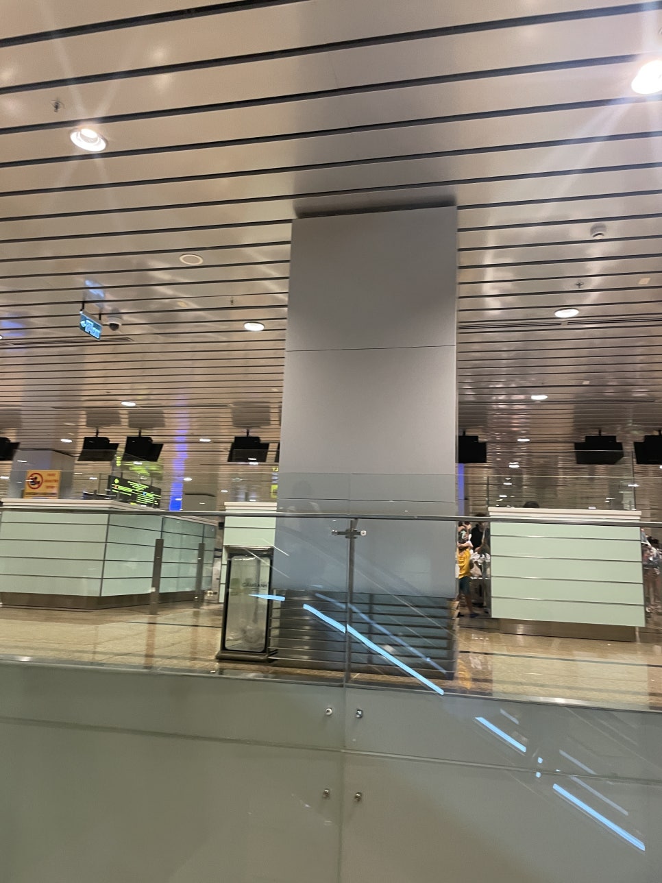 Nha Trang Fast Track Visa Application: Customs Tips and Doctor's Pickup at Cam Ranh Airport photo 8