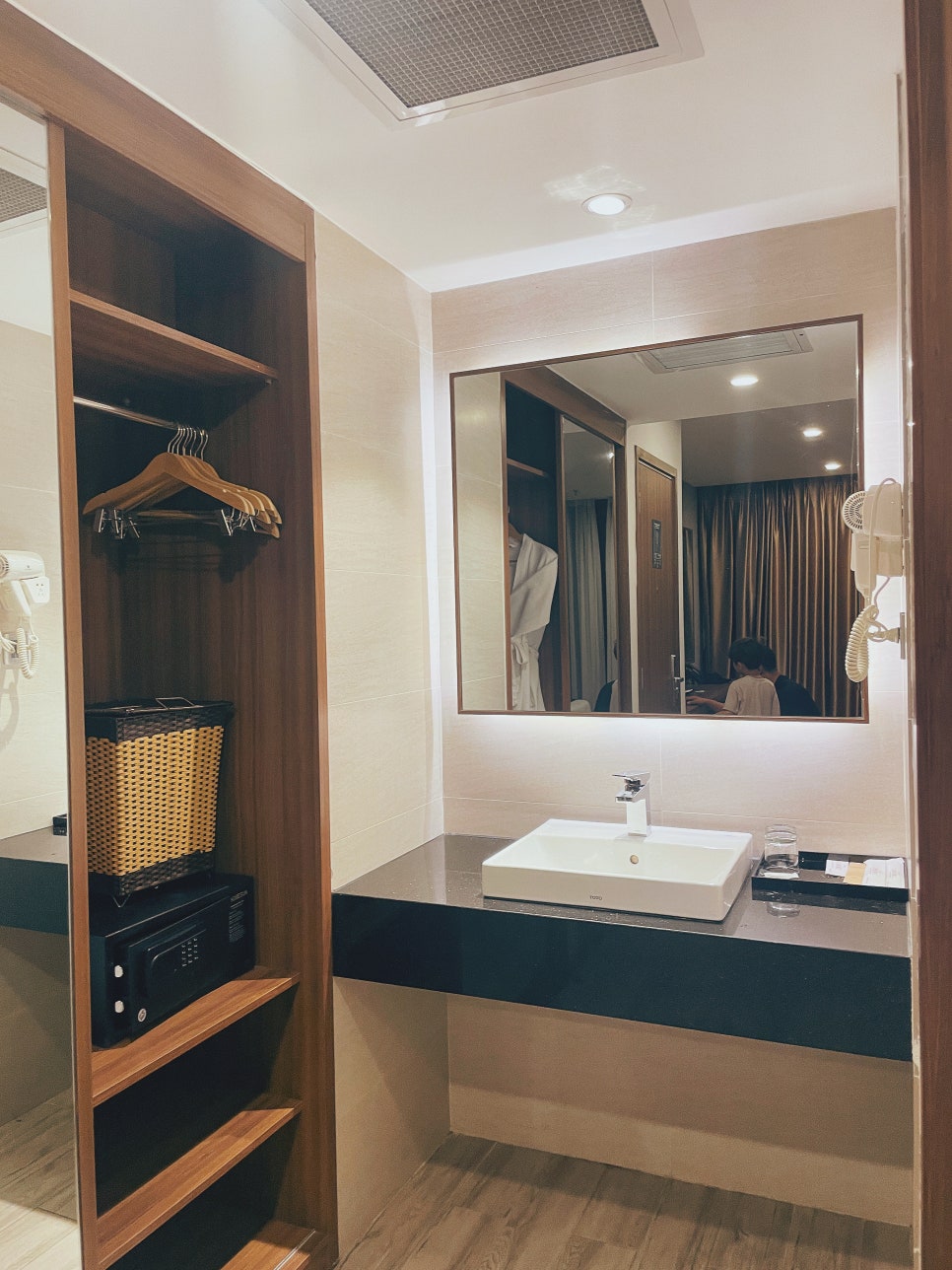 Recommended Hotels in Nha Trang: Le More Hotel Review - Pool, Breakfast, and Great Value Accommodation in Vietnam photo 8