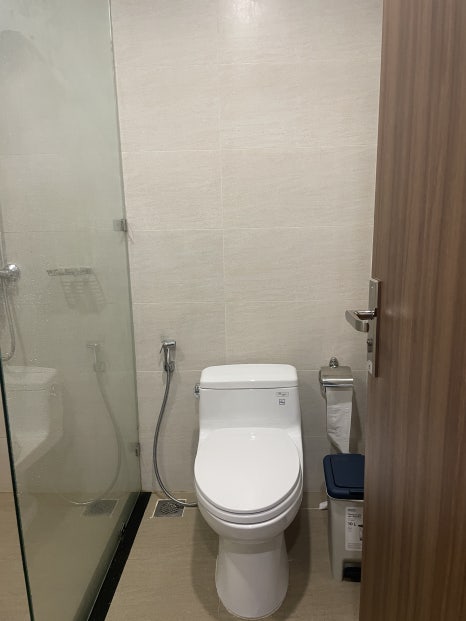 Recommended Hotels in Nha Trang: Le More Hotel Review - Pool, Breakfast, and Great Value Accommodation in Vietnam photo 9