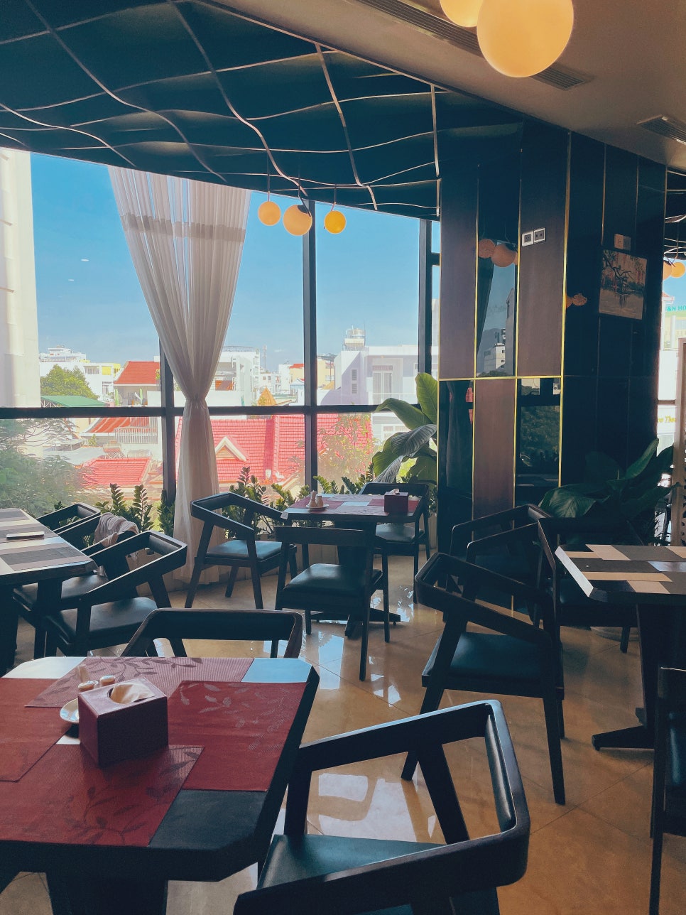Recommended Hotels in Nha Trang: Le More Hotel Review - Pool, Breakfast, and Great Value Accommodation in Vietnam photo 18