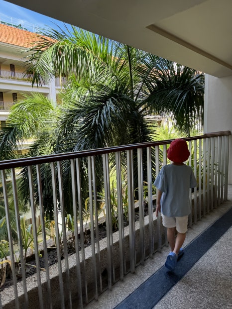 Cebu Shangri-La Mactan Family Trip Review: Pool & Private Beach photo 3