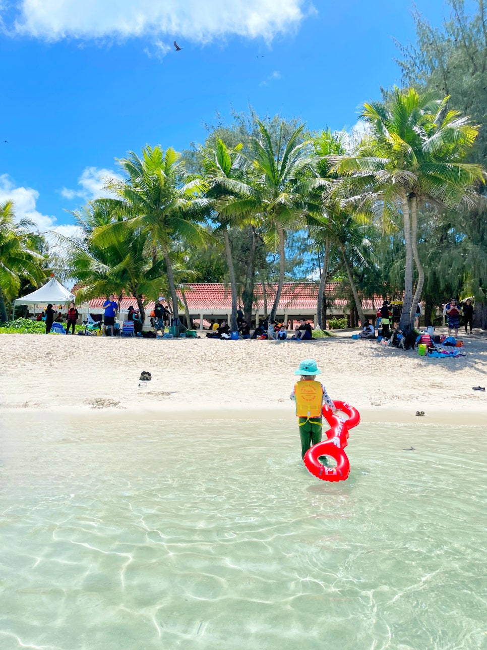 Saipan Managaha Island Tour Reservation Preparation Snorkeling Parasailing photo 18