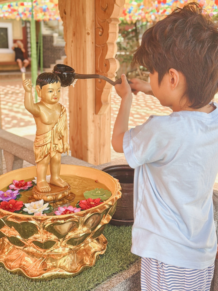 Busan Haedong Yonggungsa Temple: Family Trip Course Worth Visiting in Gijang, Busan photo 5