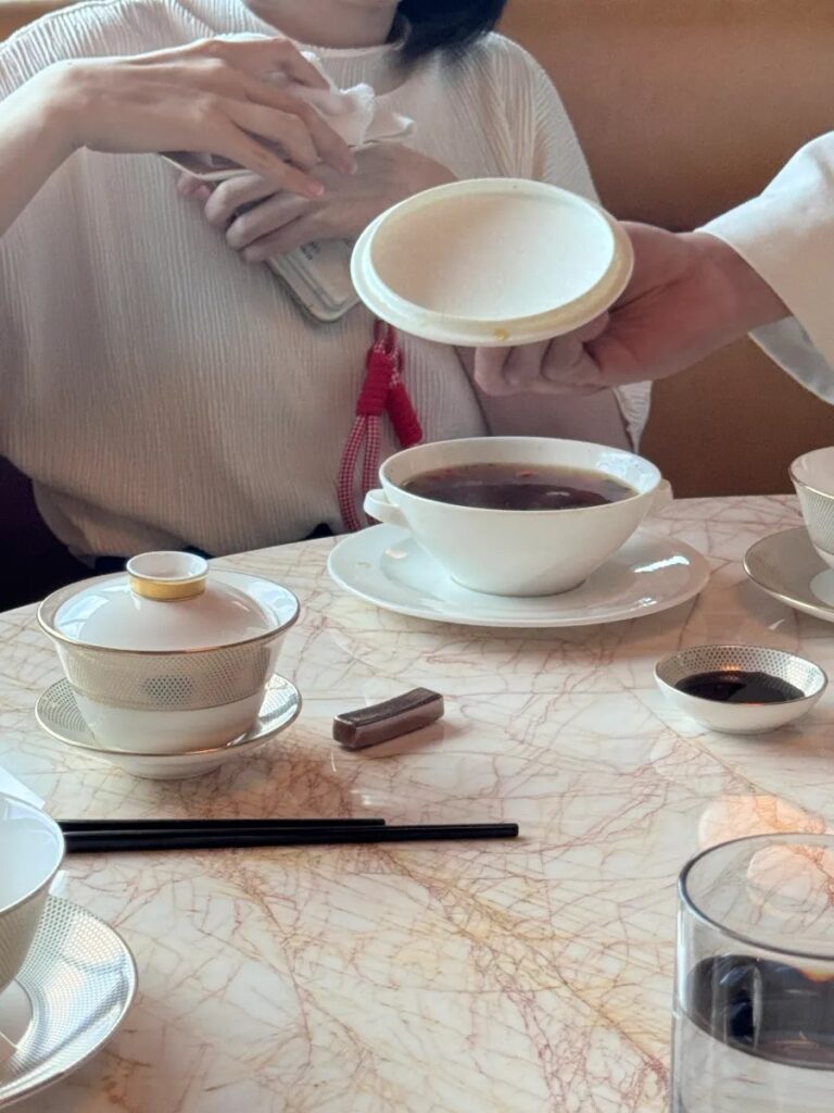 호치민 힐튼 분위기와 서비스: 아이와 함께하기 좋은 완벽한 공간