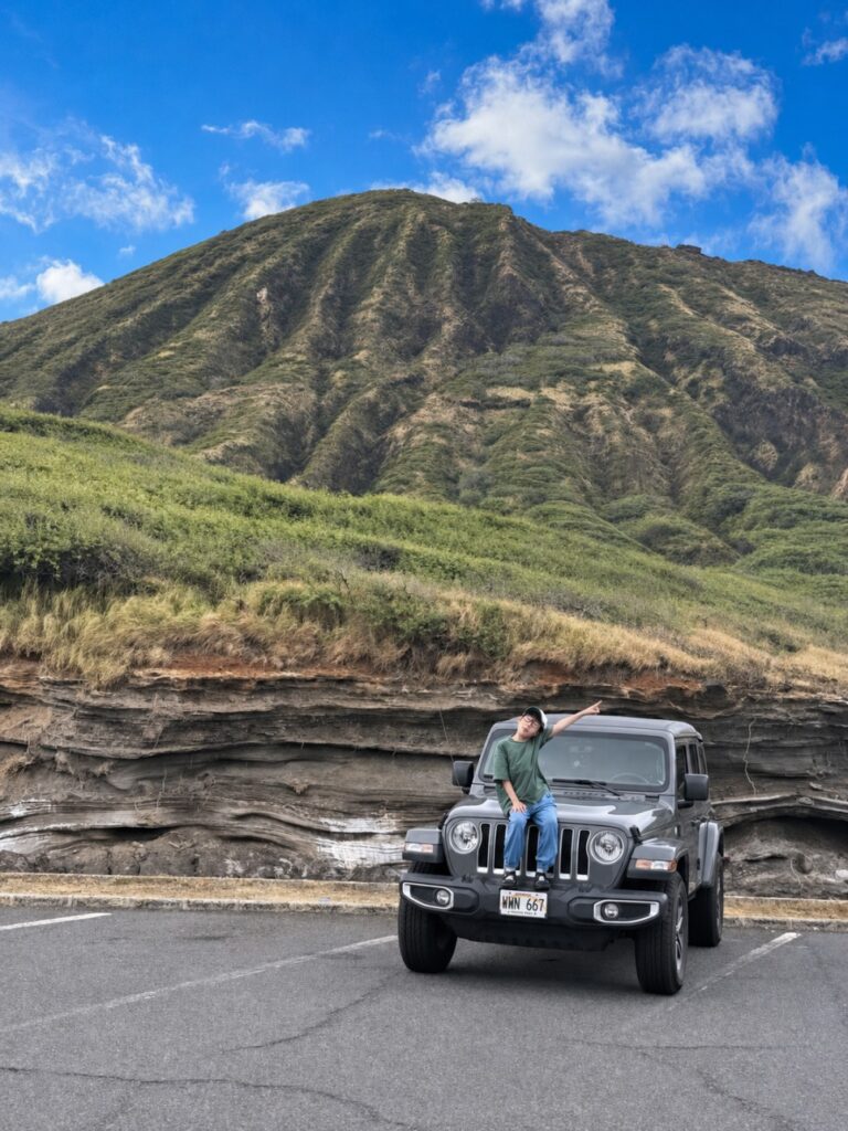 Driving along the Oahu coast
