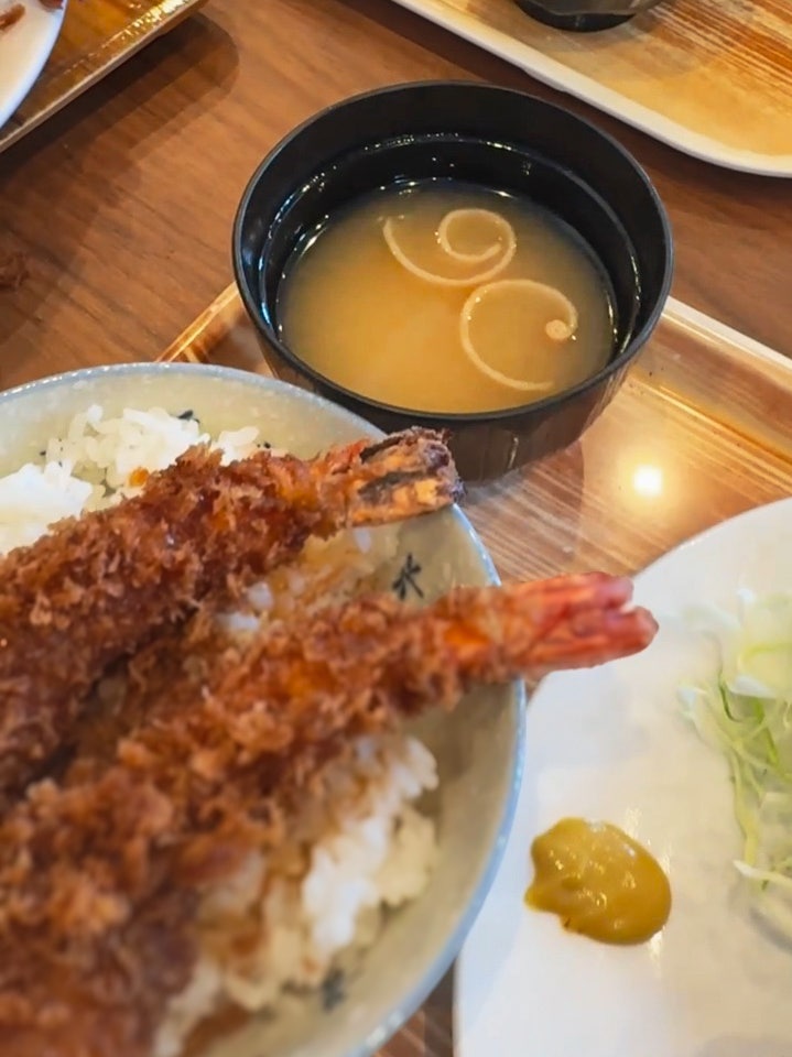 비에이 준페이 에비동과 카레, 무엇을 먹을까?
