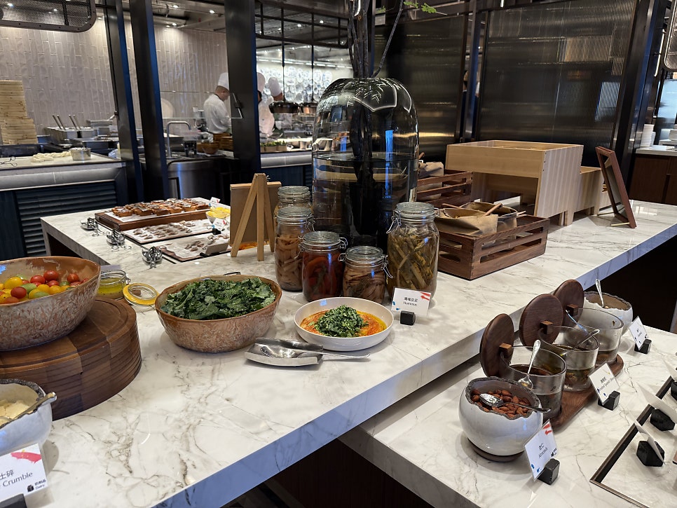 Breakfast table