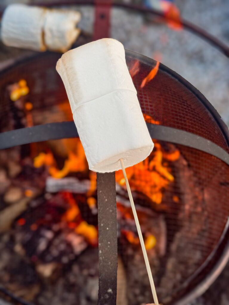 Crackling firewood