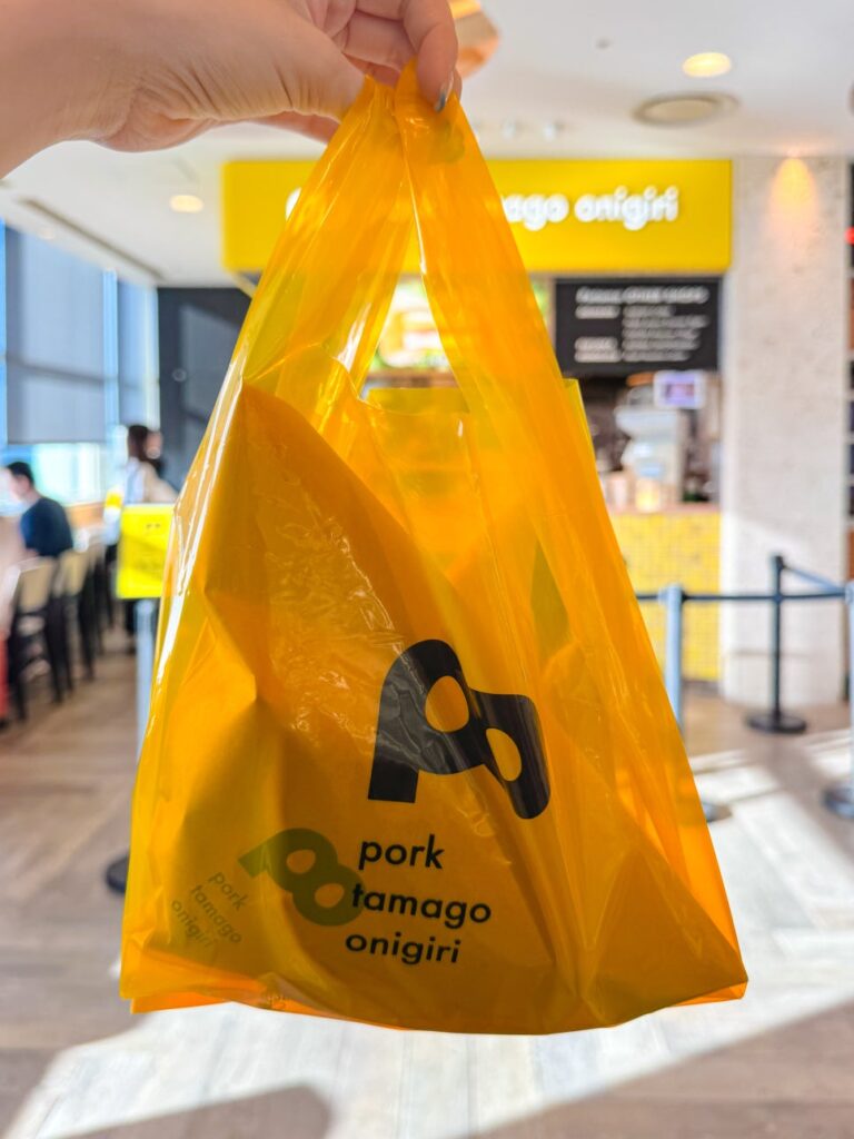 나하공항 포크타마고 나하공항 포크타마고, 오키나와 소울푸드의 시작