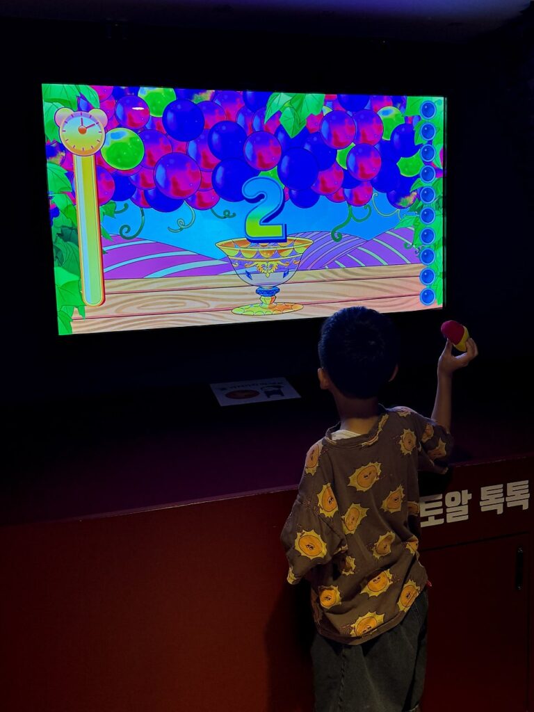 영동 와인터널 아이와 함께하는 12가지 체험형 테마존