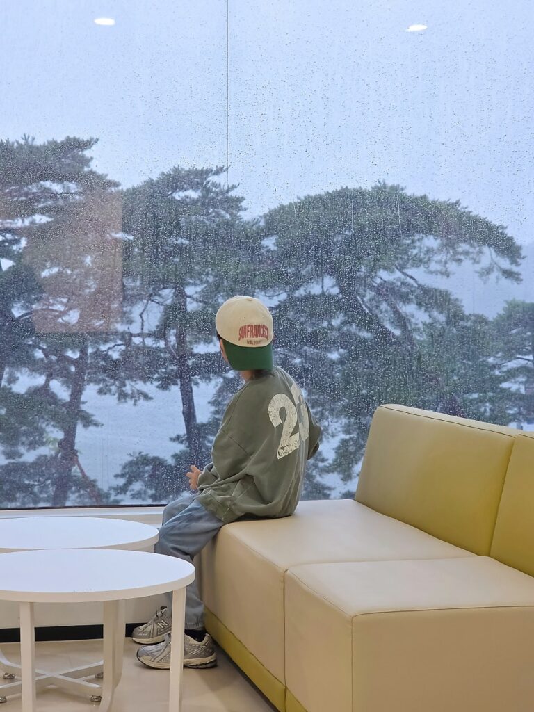Window cafe