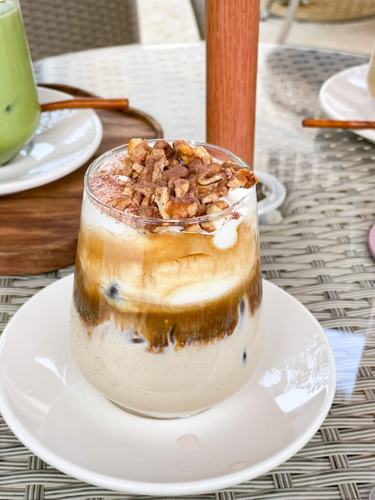 Walnut cream coffee