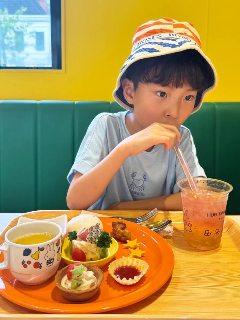 하우스텐보스 미피 레스토랑 ‘에브리데이 셀러브레이션 키친’