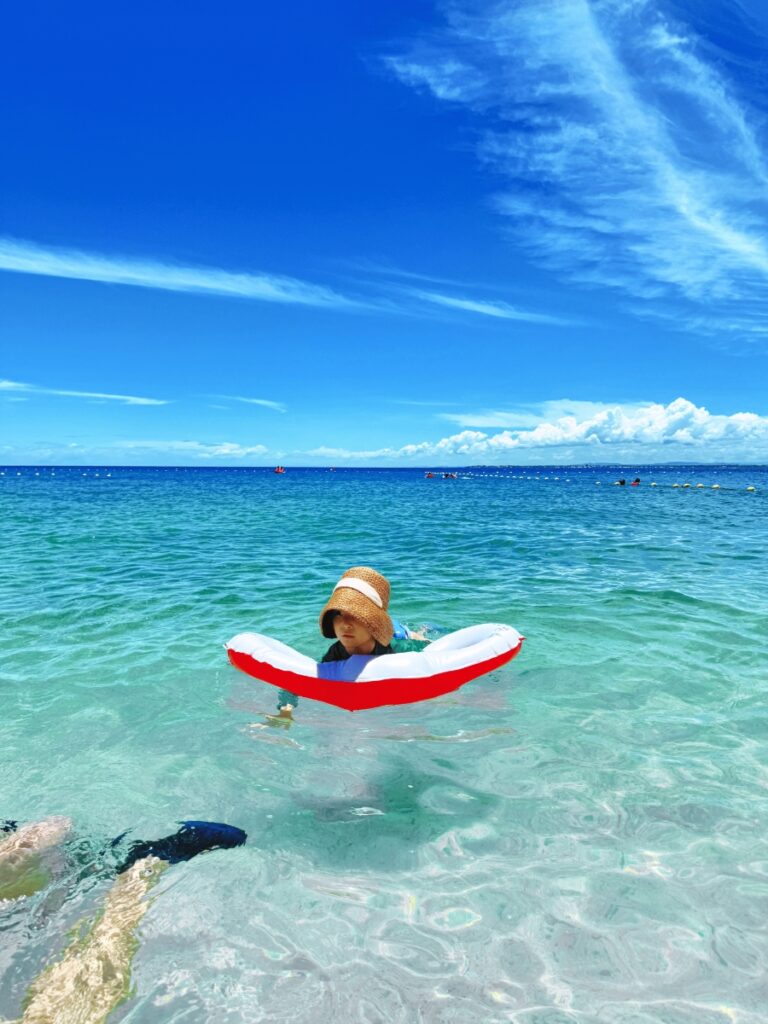 Beach pool