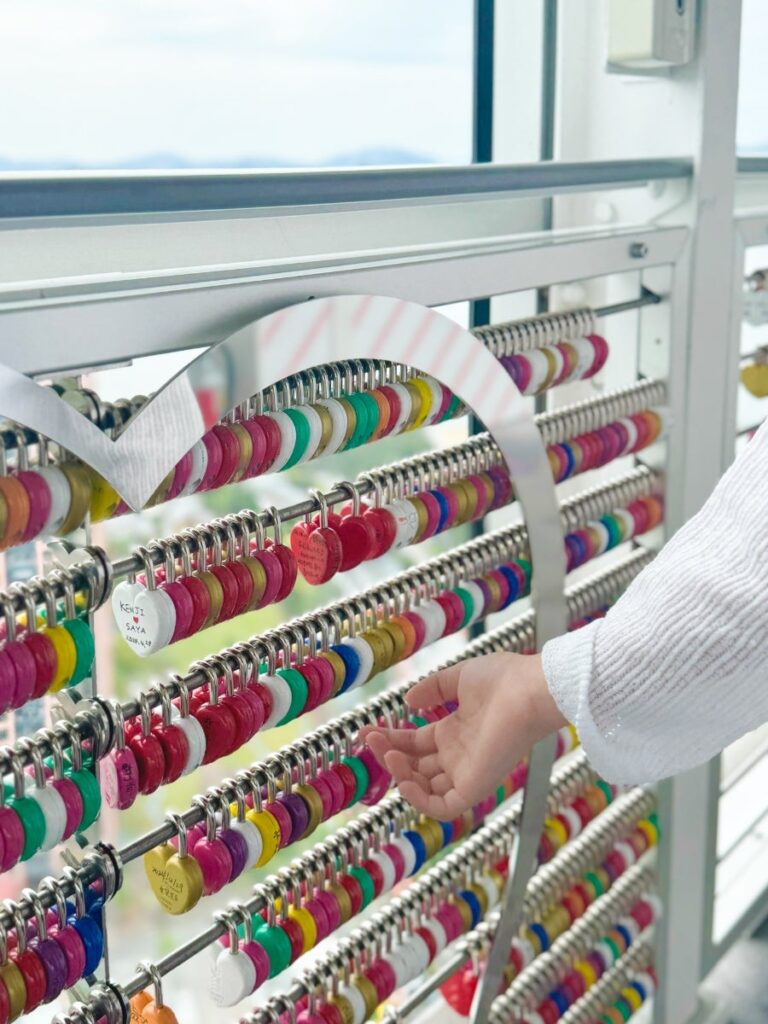 Souvenir shop