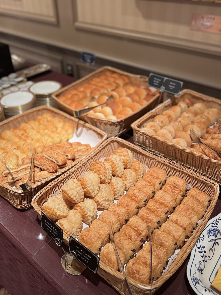 Buffet spread