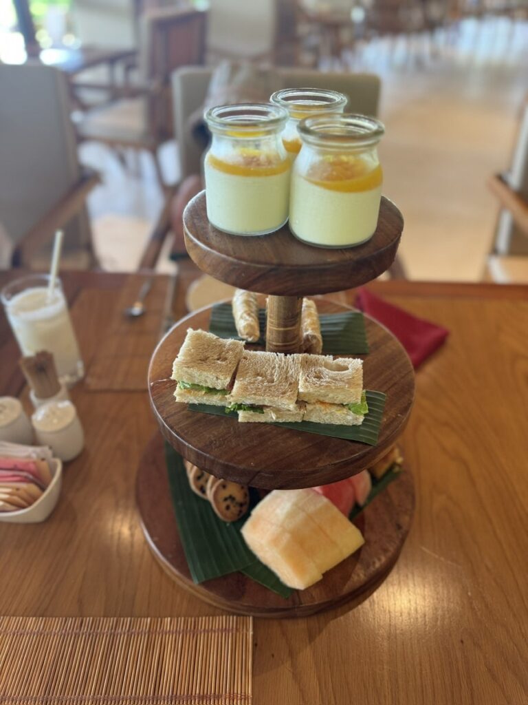 Afternoon tea set