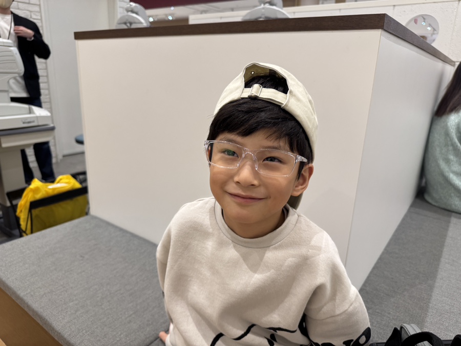 JINS glasses: JINS Okinawa