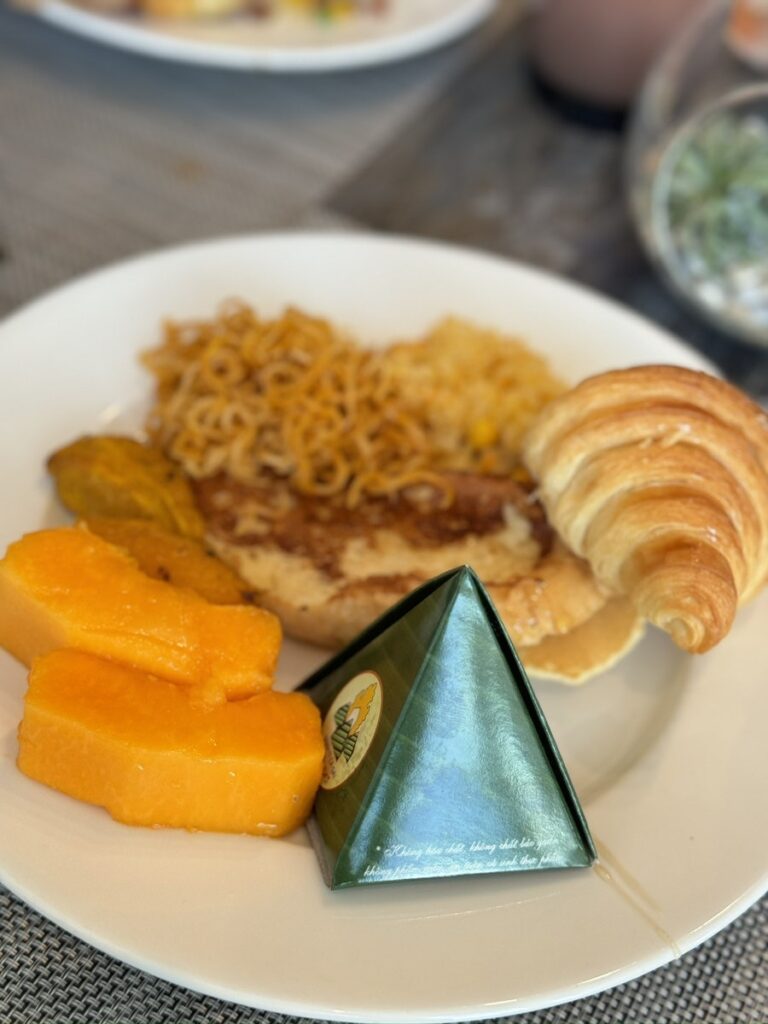 Breakfast plate