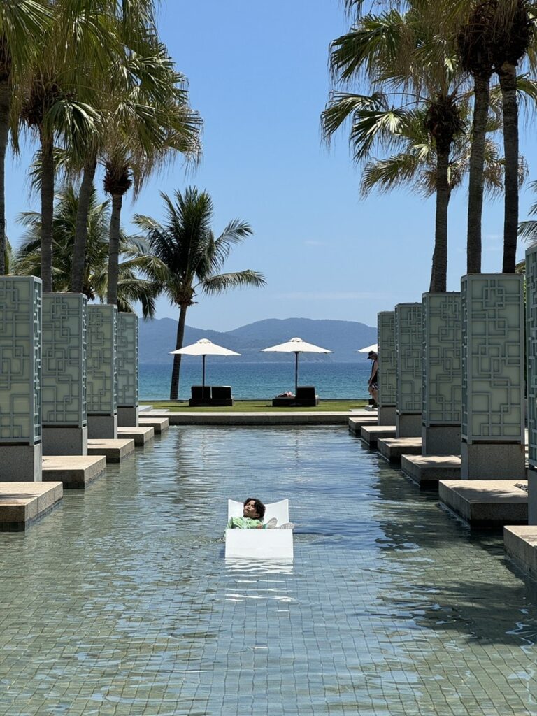 Sun loungers