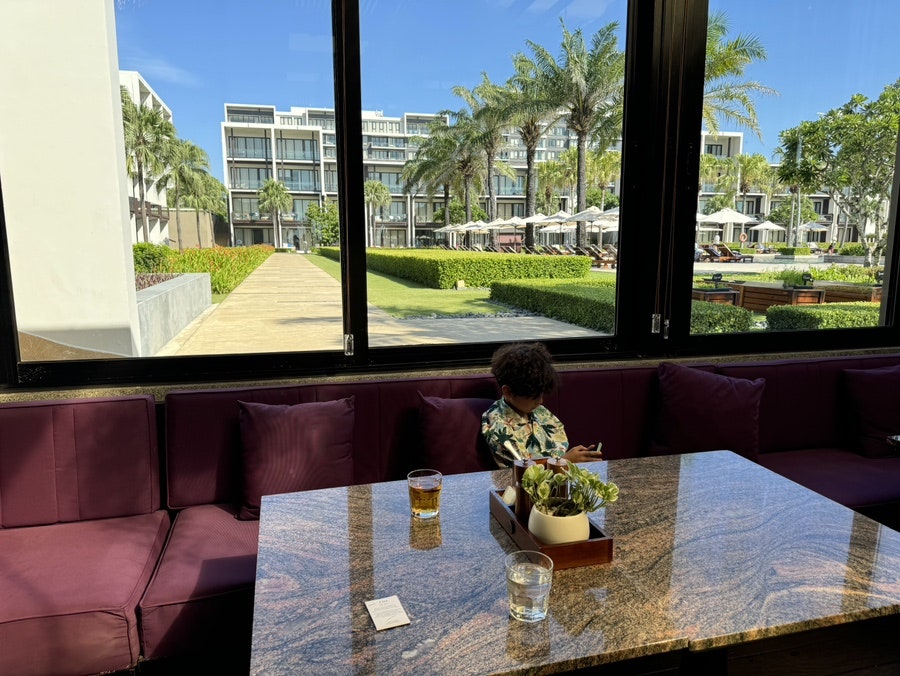 Breakfast restaurant