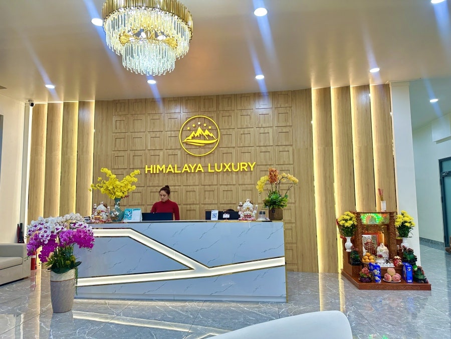 Himalaya Spa entrance