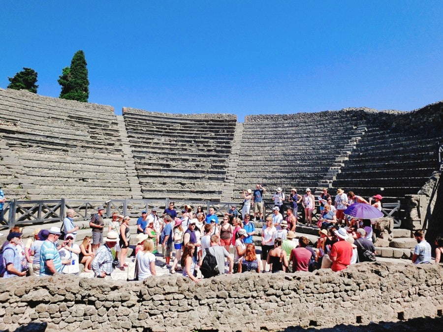 Crowds at Pompeii