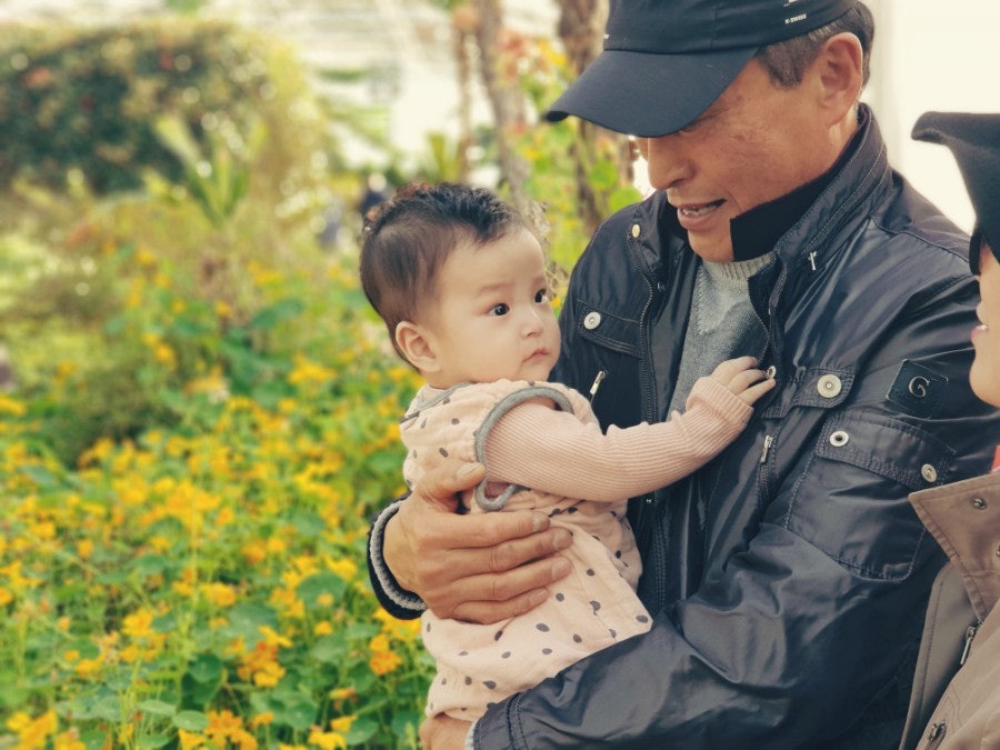 Grandparents carrying Yans