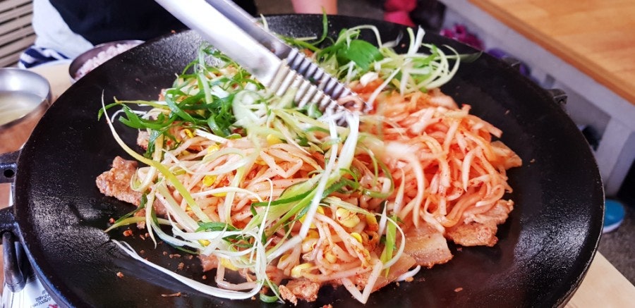 Green onions and bean sprouts, photo 2
