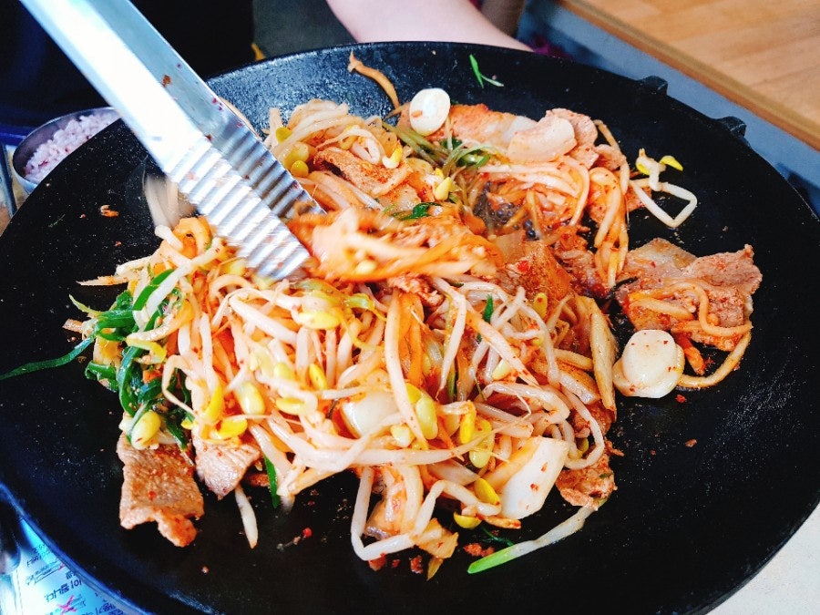 Adding kimchi, photo 5