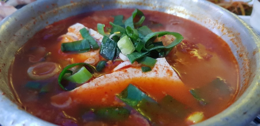 Kimchi jjigae