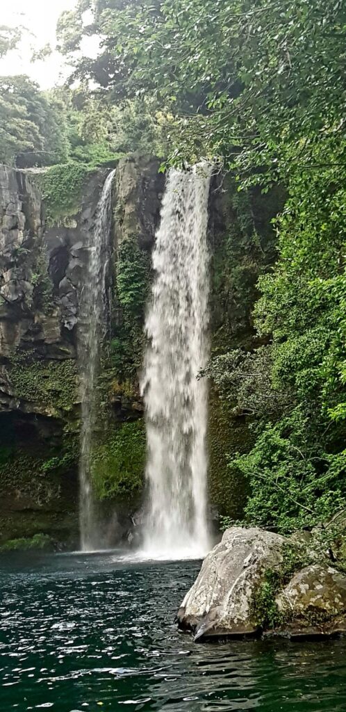 Cheonjiyeon Waterfall, photo 4