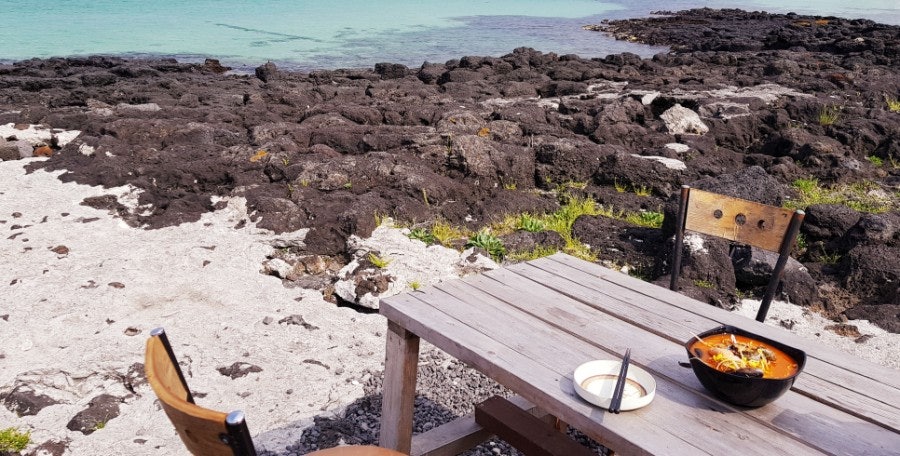 Ramyeon with an ocean view, photo 2