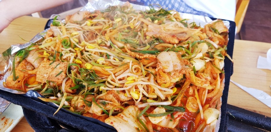 용이식당 두루치기