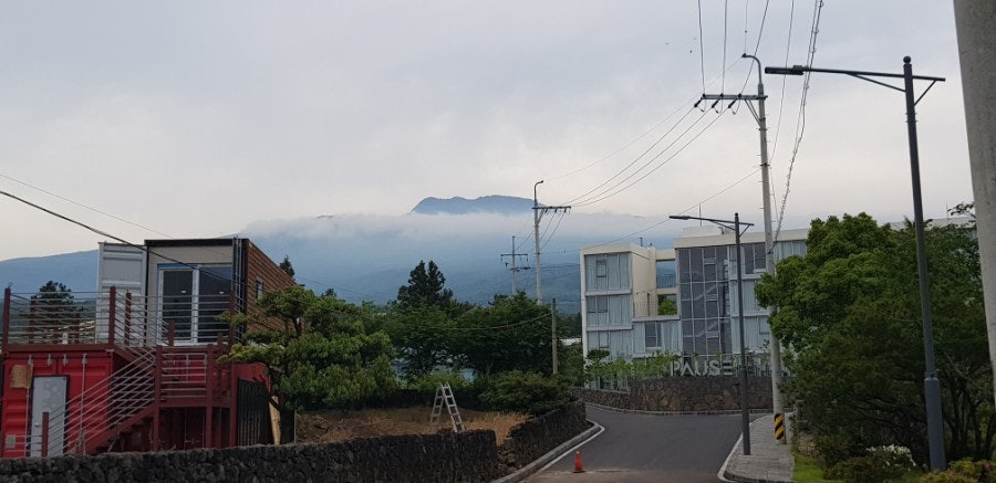 파우제인제주