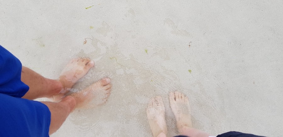 Hyeopjae Beach crystal clear water, photo 5